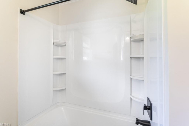 Photo 25 of 42 residential for sale in Hampton virginia