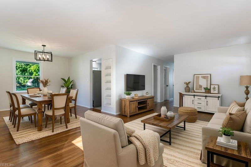 Photo 4 of 42 residential for sale in Hampton virginia