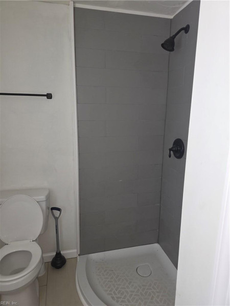 Photo 11 of 14 residential for sale in Portsmouth virginia Photo 11 of 14 residential for sale in Portsmouth virginia