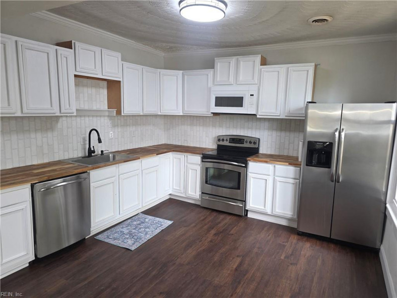 Photo 3 of 14 residential for sale in Portsmouth virginia Photo 3 of 14 residential for sale in Portsmouth virginia