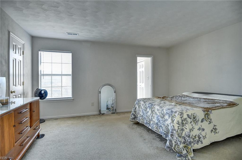 Photo 35 of 44 residential for sale in Suffolk virginia Photo 35 of 44 residential for sale in Suffolk virginia