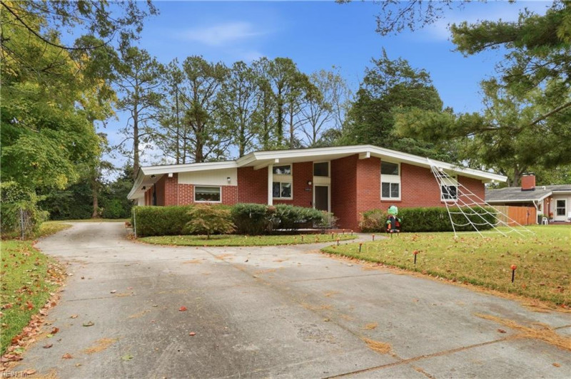 Photo 3 of 42 residential for sale in Virginia Beach virginia Photo 3 of 42 residential for sale in Virginia Beach virginia