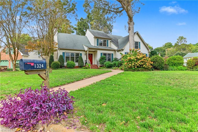 Photo 2 of 50 residential for sale in Chesapeake virginia Photo 2 of 50 residential for sale in Chesapeake virginia