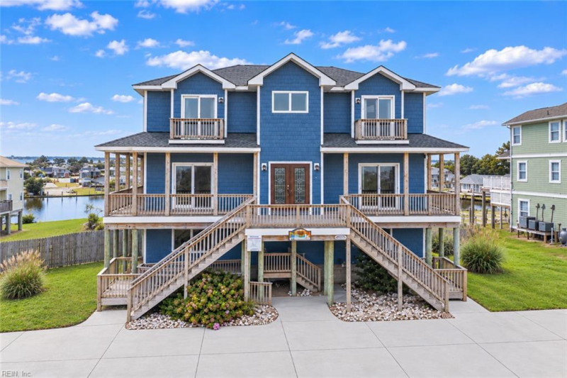 Photo 2 of 46 residential for sale in Virginia Beach virginia
