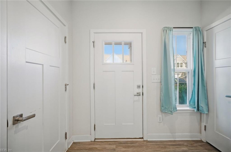 Photo 4 of 34 residential for sale in Chesapeake virginia Photo 4 of 34 residential for sale in Chesapeake virginia