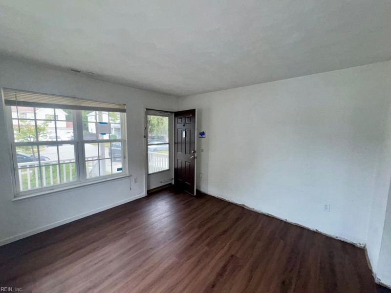 Photo 4 of 18 residential for sale in Norfolk virginia Photo 4 of 18 residential for sale in Norfolk virginia