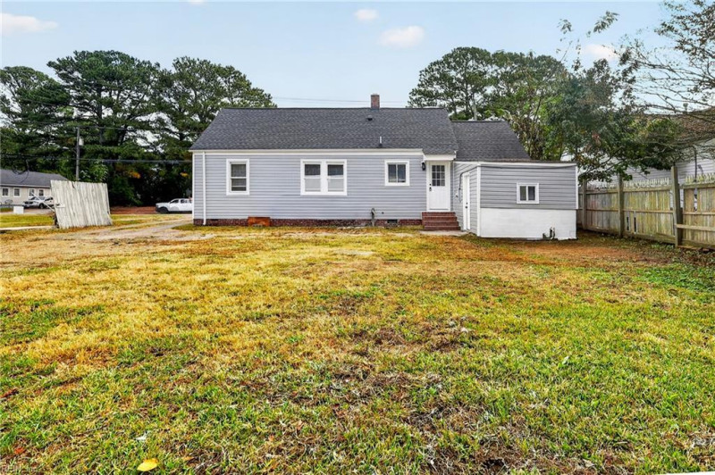 Photo 22 of 25 residential for sale in Norfolk virginia Photo 22 of 25 residential for sale in Norfolk virginia
