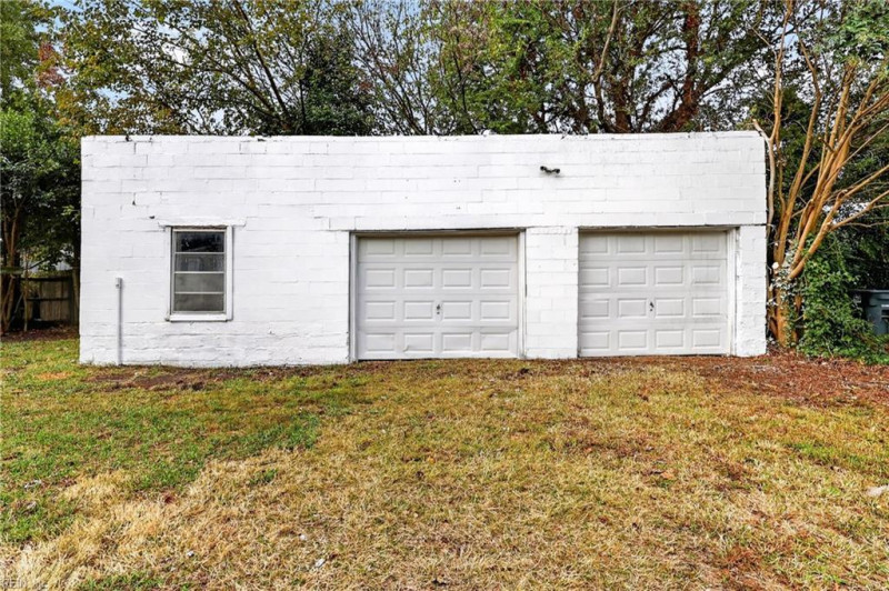Photo 23 of 25 residential for sale in Norfolk virginia Photo 23 of 25 residential for sale in Norfolk virginia