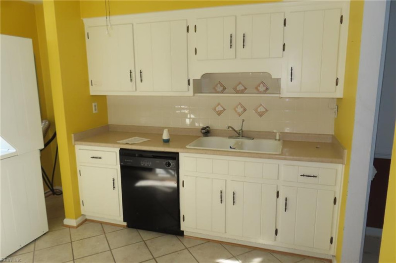 Photo 6 of 15 residential for sale in Portsmouth virginia Photo 6 of 15 residential for sale in Portsmouth virginia