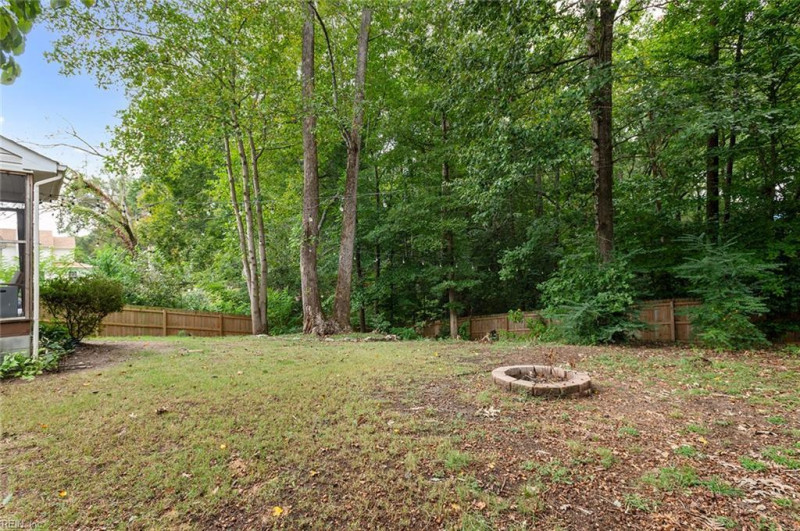 Photo 16 of 19 residential for sale in Isle of Wight County virginia Photo 16 of 19 residential for sale in Isle of Wight County virginia