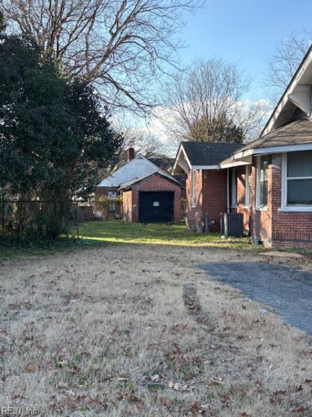 Photo 3 of 23 residential for sale in Portsmouth virginia Photo 3 of 23 residential for sale in Portsmouth virginia