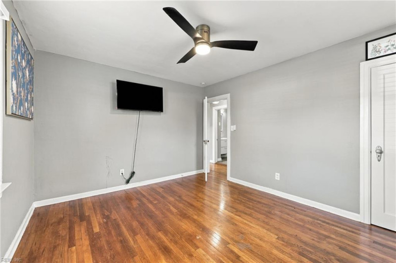 Photo 15 of 25 residential for sale in Norfolk virginia Photo 15 of 25 residential for sale in Norfolk virginia