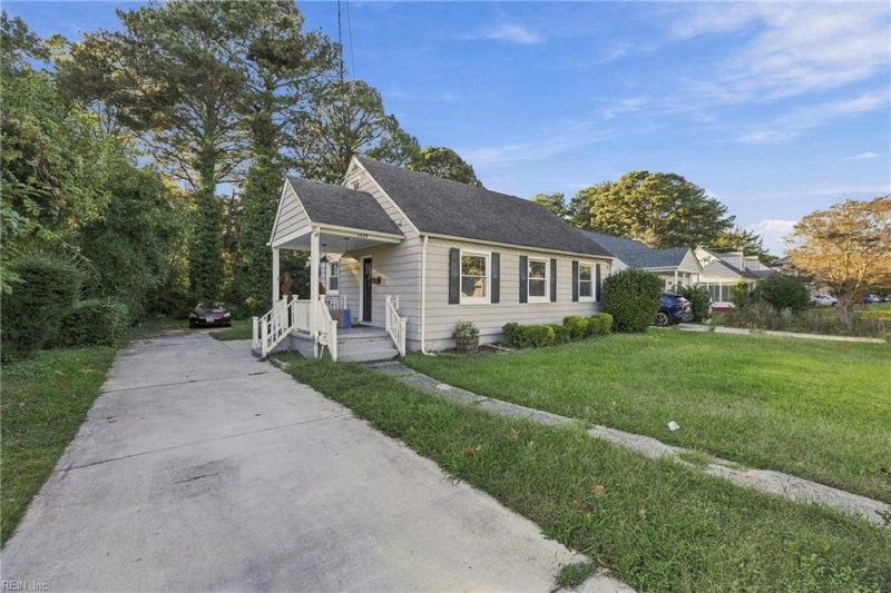 Photo 3 of 25 residential for sale in Norfolk virginia Photo 3 of 25 residential for sale in Norfolk virginia