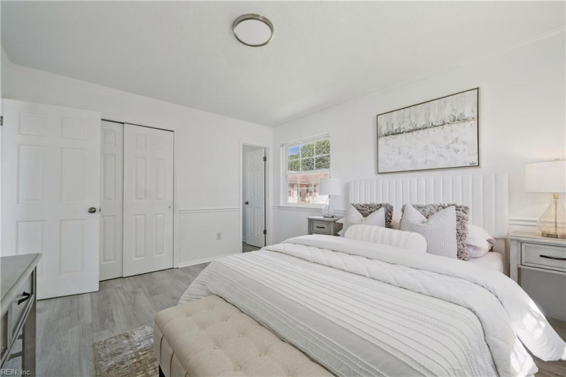 Photo 15 of 24 residential for sale in Hampton virginia