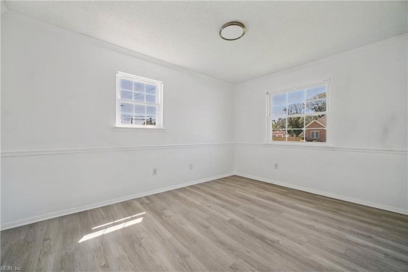 Photo 18 of 24 residential for sale in Hampton virginia