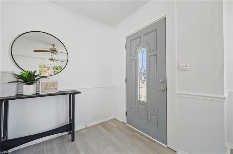 Photo 4 of 24 residential for sale in Hampton virginia