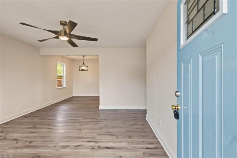 Photo 6 of 35 residential for sale in Newport News virginia Photo 6 of 35 residential for sale in Newport News virginia