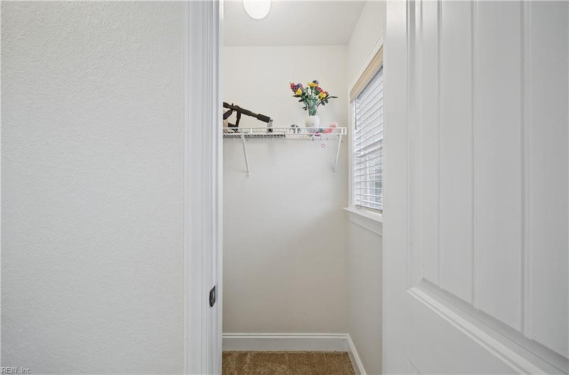 Photo 21 of 49 residential for sale in Portsmouth virginia
