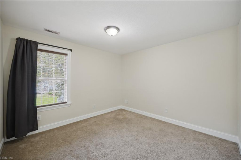 Photo 23 of 49 residential for sale in Portsmouth virginia