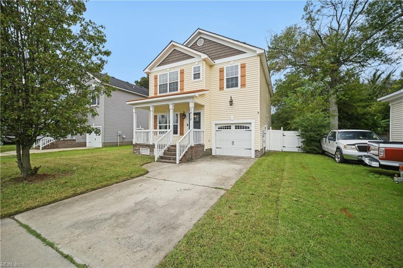 Photo 3 of 49 residential for sale in Portsmouth virginia