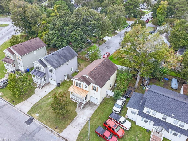 Photo 35 of 49 residential for sale in Portsmouth virginia