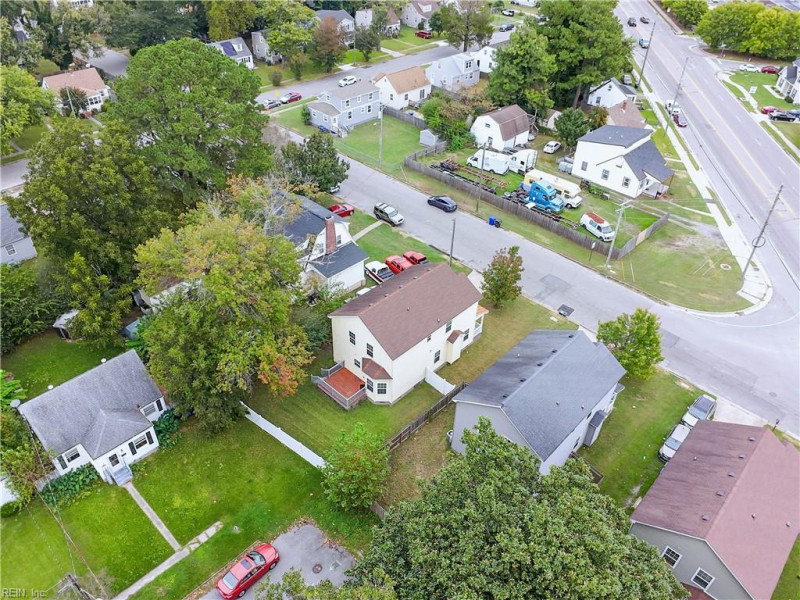 Photo 40 of 49 residential for sale in Portsmouth virginia