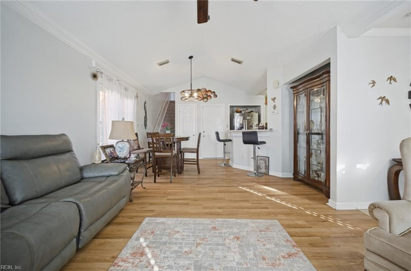 Photo 7 of 27 residential for sale in Hampton virginia