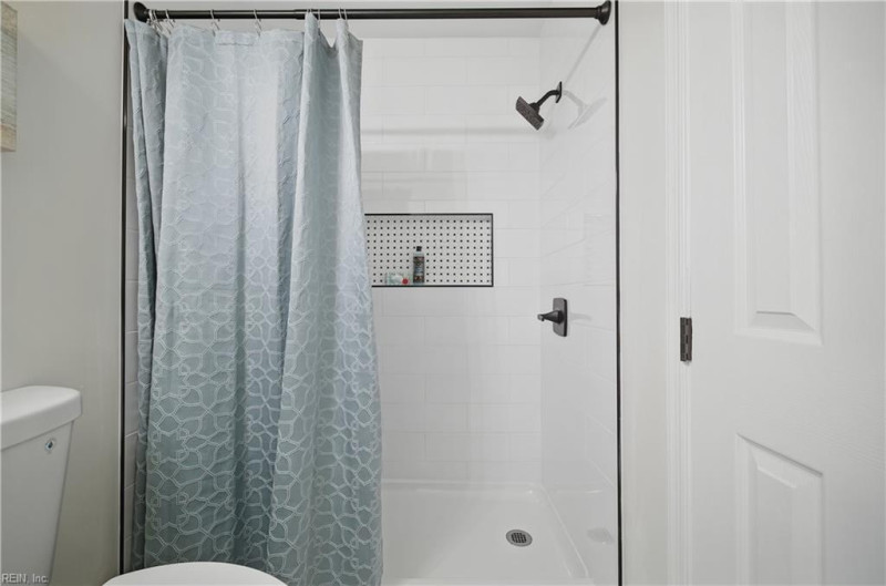 Photo 26 of 38 residential for sale in Norfolk virginia Photo 26 of 38 residential for sale in Norfolk virginia