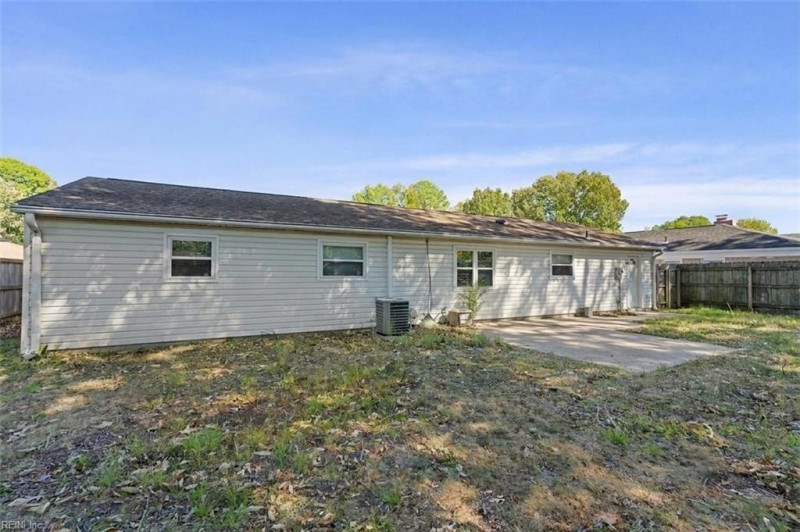 Photo 23 of 25 residential for sale in Virginia Beach virginia Photo 23 of 25 residential for sale in Virginia Beach virginia