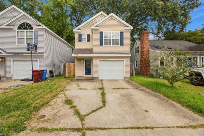 Photo 1 of 31 residential for sale in Chesapeake virginia