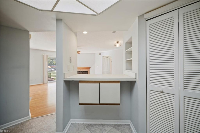 Photo 13 of 25 residential for sale in Virginia Beach virginia