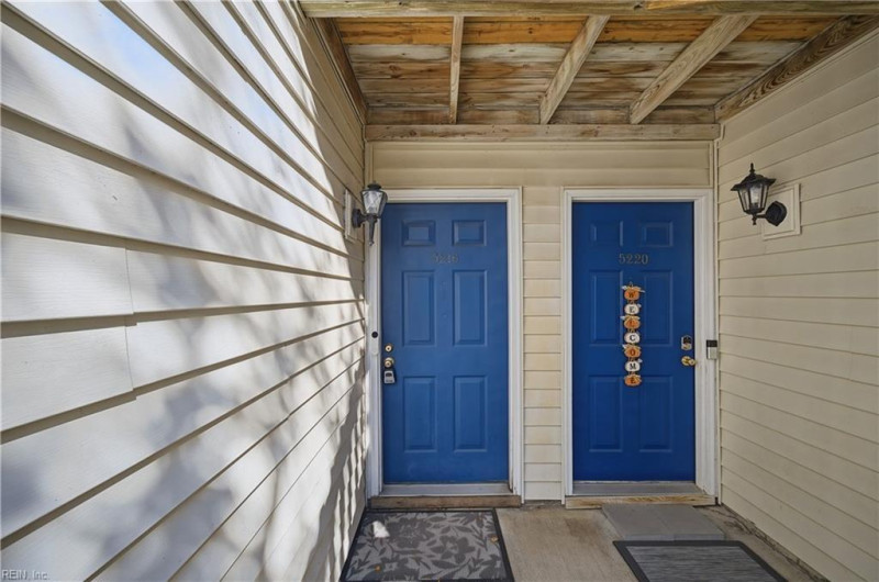 Photo 3 of 25 residential for sale in Virginia Beach virginia