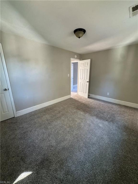 Photo 12 of 22 residential for sale in Portsmouth virginia