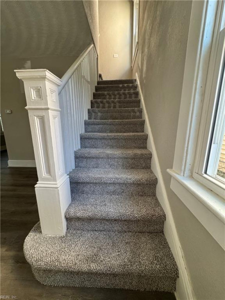 Photo 3 of 22 residential for sale in Portsmouth virginia