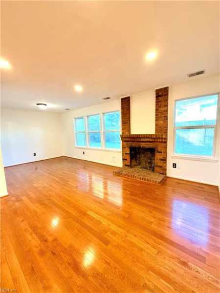 Photo 5 of 25 residential for sale in Virginia Beach virginia Photo 5 of 25 residential for sale in Virginia Beach virginia