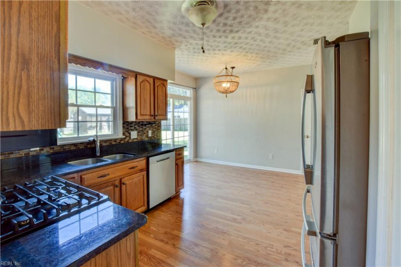 Photo 10 of 38 residential for sale in Chesapeake virginia Photo 10 of 38 residential for sale in Chesapeake virginia