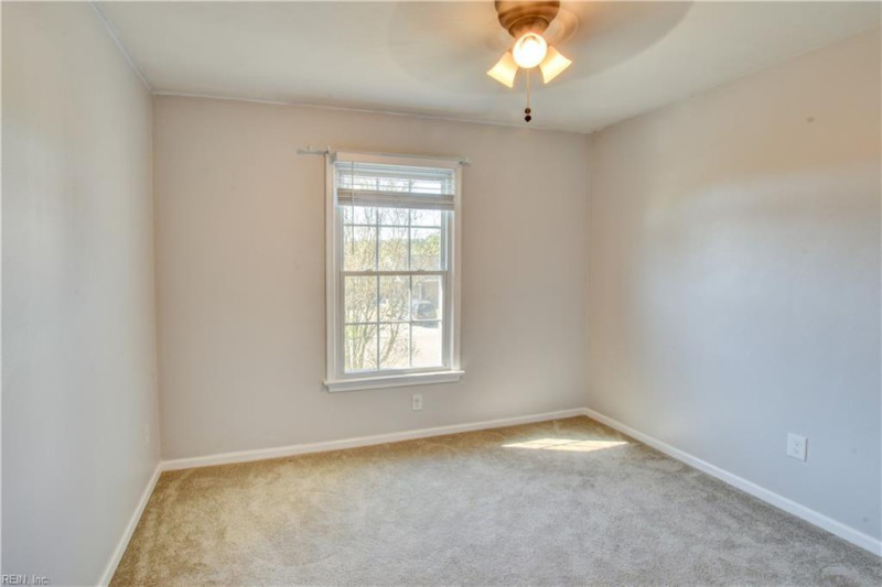 Photo 19 of 38 residential for sale in Chesapeake virginia Photo 19 of 38 residential for sale in Chesapeake virginia