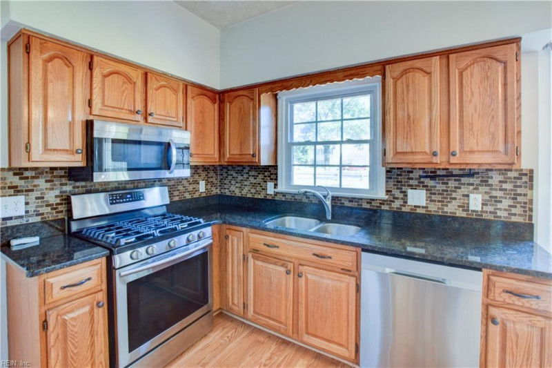 Photo 5 of 38 residential for sale in Chesapeake virginia Photo 5 of 38 residential for sale in Chesapeake virginia