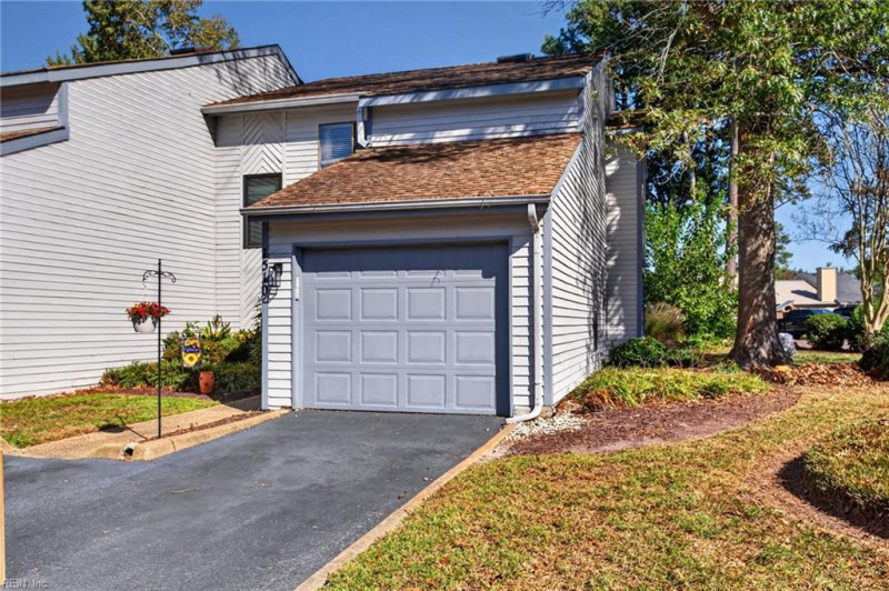 Photo 4 of 40 residential for sale in Virginia Beach virginia Photo 4 of 40 residential for sale in Virginia Beach virginia