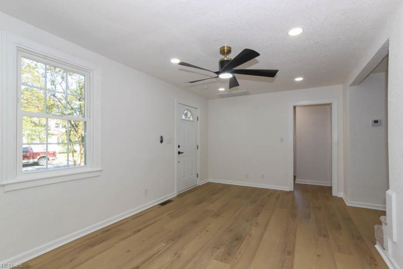 Photo 9 of 19 residential for sale in Norfolk virginia Photo 9 of 19 residential for sale in Norfolk virginia