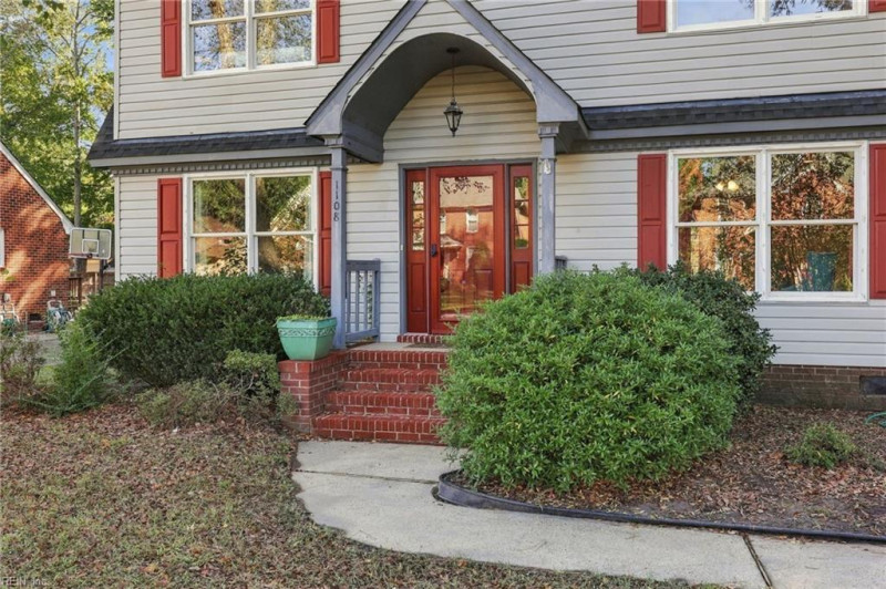 Photo 3 of 40 residential for sale in Chesapeake virginia Photo 3 of 40 residential for sale in Chesapeake virginia