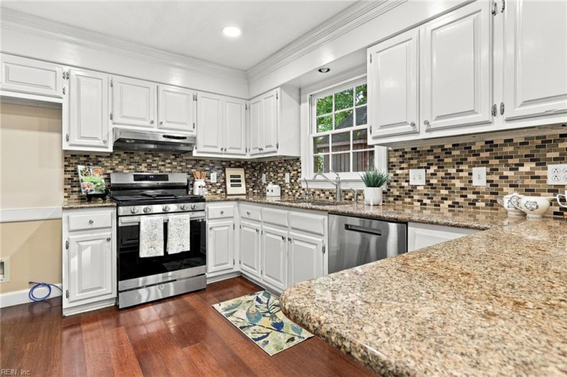 Photo 5 of 40 residential for sale in Chesapeake virginia Photo 5 of 40 residential for sale in Chesapeake virginia