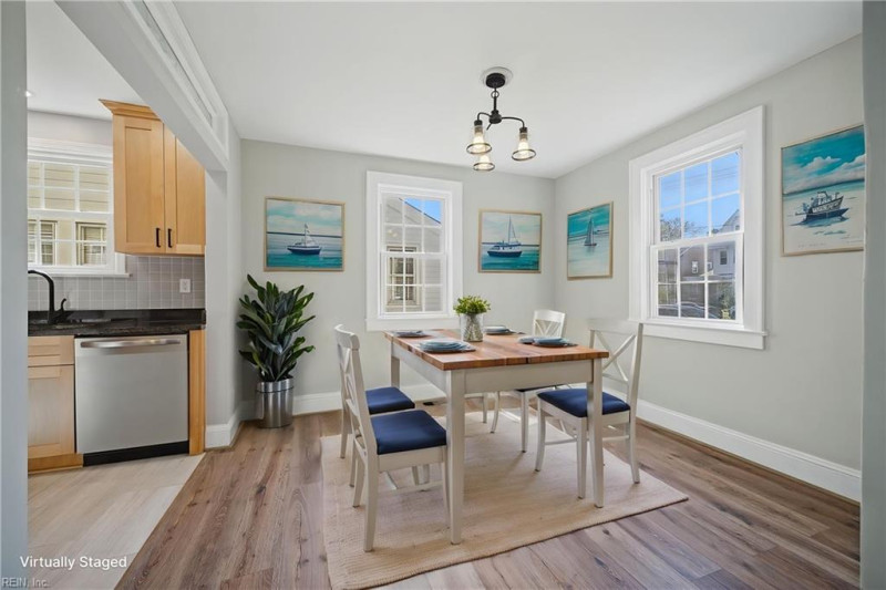 Photo 16 of 39 residential for sale in Portsmouth virginia