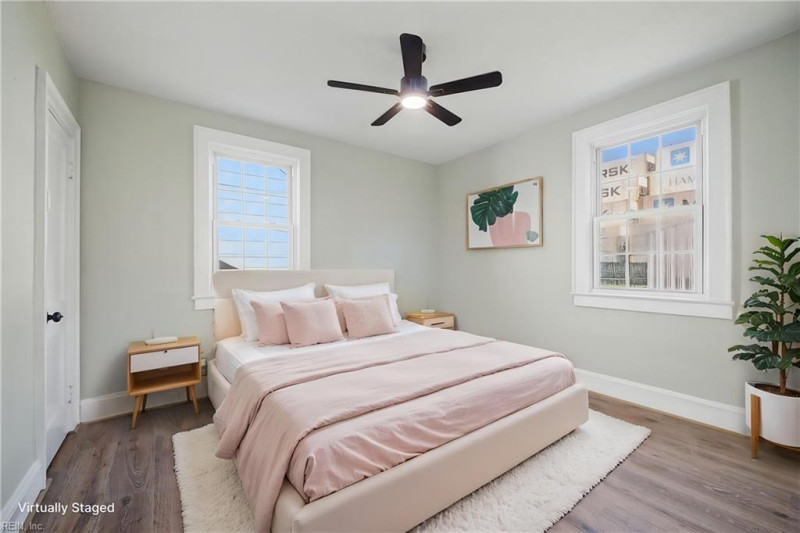 Photo 18 of 39 residential for sale in Portsmouth virginia