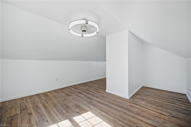 Photo 25 of 39 residential for sale in Portsmouth virginia