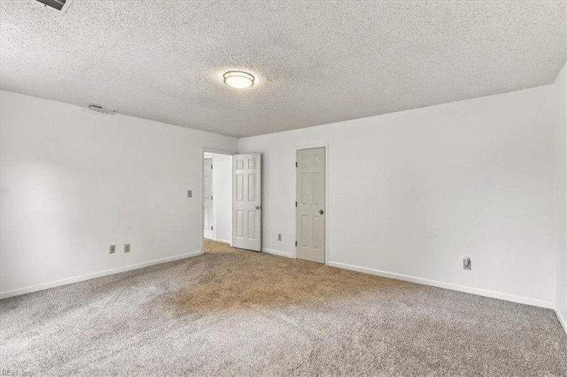 Photo 25 of 36 residential for sale in Virginia Beach virginia