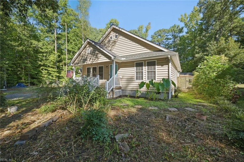 Photo 30 of 45 residential for sale in Middlesex County virginia Photo 30 of 45 residential for sale in Middlesex County virginia