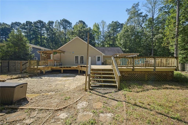 Photo 31 of 45 residential for sale in Middlesex County virginia Photo 31 of 45 residential for sale in Middlesex County virginia