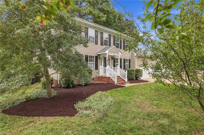 Photo 2 of 50 residential for sale in Chesapeake virginia