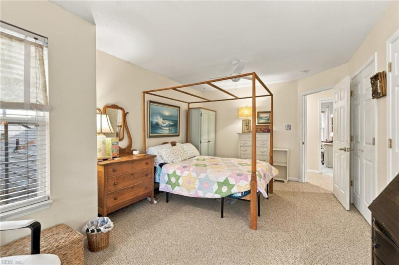 Photo 28 of 50 residential for sale in Chesapeake virginia